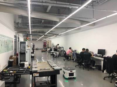 走進華強北 探秘“中國電子第一街”的創客生態與科技人文交響